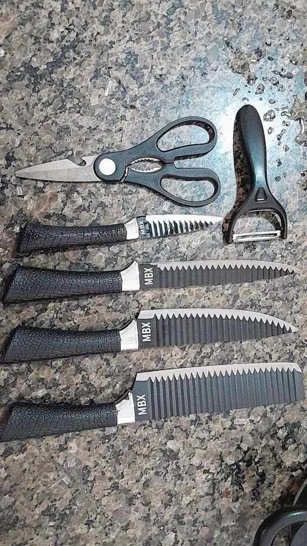 Foto real do Kit 6 Peças Facas Antiaderente 1
