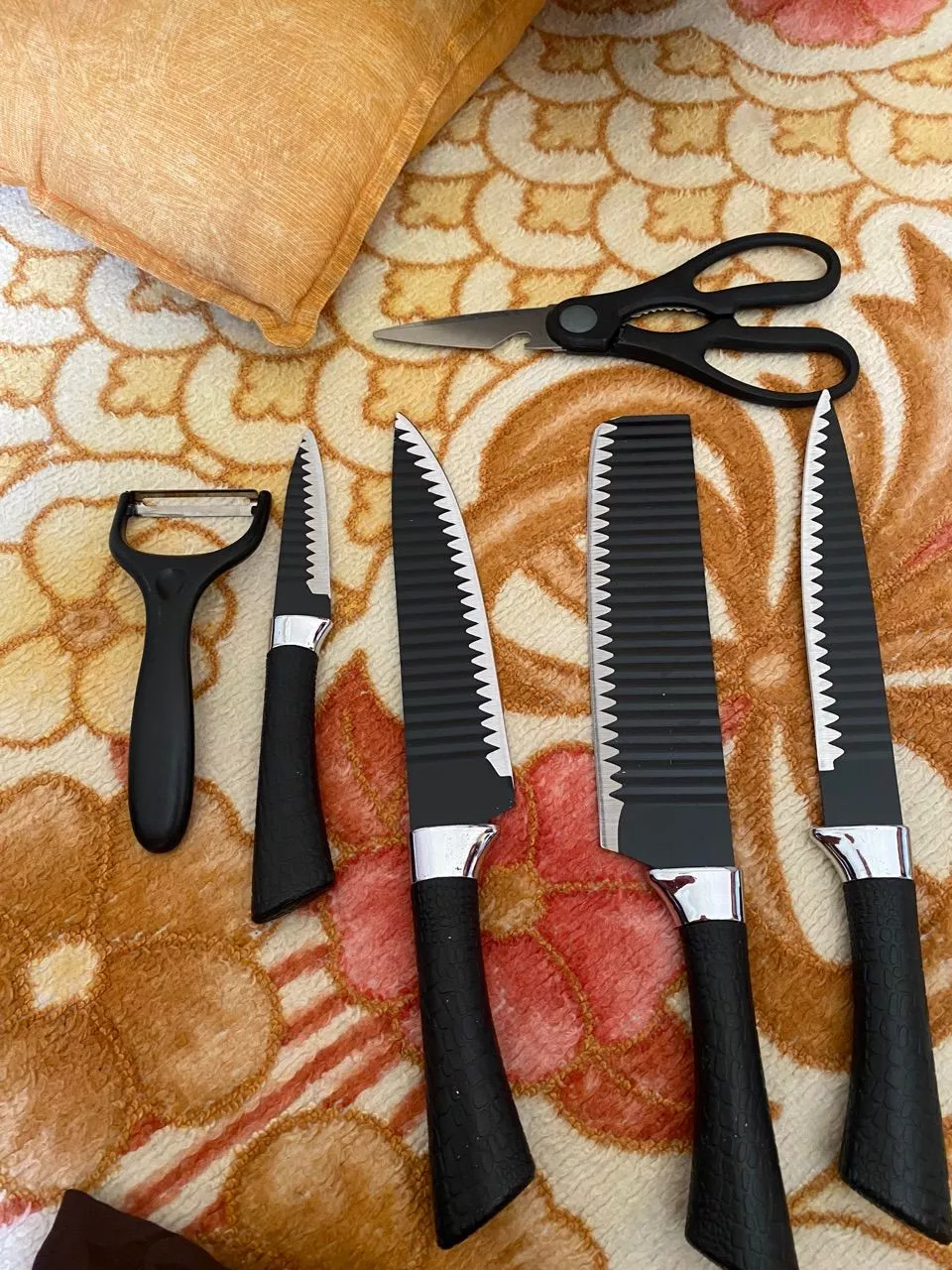 Foto real do Kit 6 Peças Facas Antiaderente 2